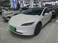 Tesla Model 3 Rear-Wheel Drive - ფოტო 1