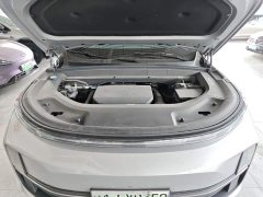 Li Auto L9 2023 Pro - ფოტო 19
