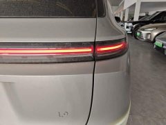 Li Auto L9 2023 Pro - ფოტო 7