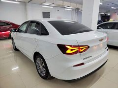 Chevrolet Cruze 320 Automatic Enjoy Sunroof Edition - ფოტო 4