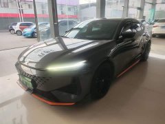 Changan UNI-V 1.5T Premium Sport - ფოტო 1