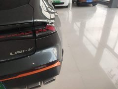 Changan UNI-V 1.5T Premium Sport - ფოტო 7