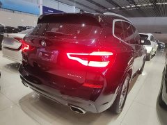 BMW X3 xDrive30i Premier M Sport Package - ფოტო 4