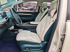 Baojun Yunduo 2023 460 Max - ფოტო 14