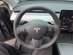 Tesla Model Y Rear-Wheel Drive - ფოტო 10
