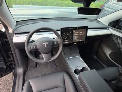 Tesla Model Y Rear-Wheel Drive - ფოტო 9