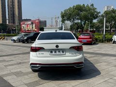 Volkswagen Sagitar 300TSI DSG Excellence Edition - ფოტო 4
