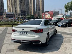 Volkswagen Sagitar 300TSI DSG Excellence Edition - ფოტო 7