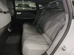 Geely Galaxy E8 550km Rear-Wheel Drive MAX - ფოტო 16