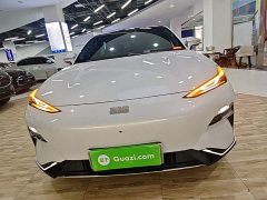Geely Galaxy E8 550km Rear-Wheel Drive MAX - ფოტო 2