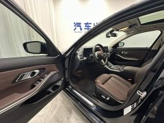 BMW 3 Series 320Li M Sport Package - ფოტო 7