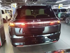 Li Auto L8 2024 Max - ფოტო 5
