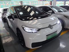 Volkswagen ID.3 Outstanding Edition - ფოტო 3