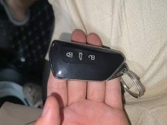 Volkswagen ID.3 Outstanding Edition - ფოტო 8