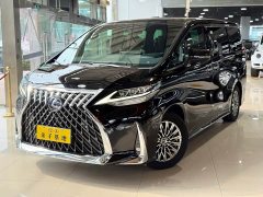 Lexus LM 2020 300h 7-Seater Elegant Edition - ფოტო 1