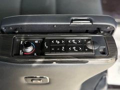 Lexus LM 2020 300h 7-Seater Elegant Edition - ფოტო 18