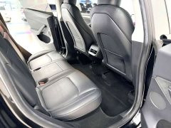 Tesla Model Y Rear-Wheel Drive - ფოტო 4