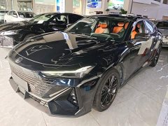 Changan UNI-V 2022 1.5T Deluxe - ფოტო 1