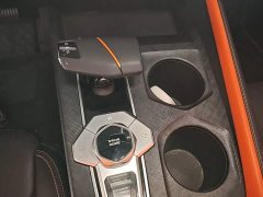 Changan UNI-V 2022 1.5T Deluxe - ფოტო 13