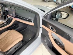 Geely Galaxy A7 EM-i 150km Explorer Edition - ფოტო 17