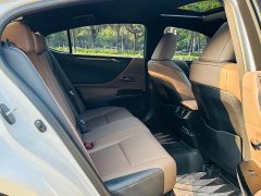 Lexus ES 2021 200 Premium Edition - ფოტო 16