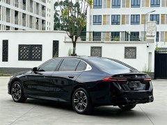 BMW 5 Series 530Li Premier M Sport Package - ფოტო 14