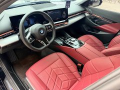 BMW 5 Series 530Li Premier M Sport Package - ფოტო 4