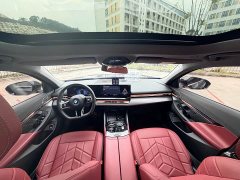 BMW 5 Series 530Li Premier M Sport Package - ფოტო 9