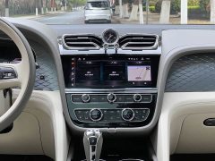Bentley Bentayga Plug-in Hybrid 3.0T PHEV - ფოტო 17