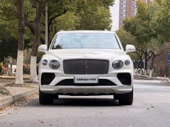 Bentley Bentayga Plug-in Hybrid 3.0T PHEV - ფოტო 2