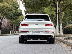 Bentley Bentayga Plug-in Hybrid 3.0T PHEV - ფოტო 4