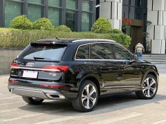 Audi Q7 55 TFSI quattro S line Prestige - ფოტო 4
