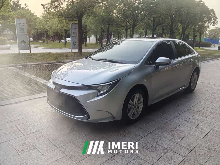 Toyota Corolla Hybrid 1.8H E-CVT Luxury