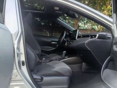 Toyota Corolla Hybrid 1.8H E-CVT Luxury - ფოტო 5