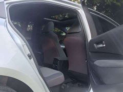 Toyota Corolla Hybrid 1.8H E-CVT Luxury - ფოტო 6
