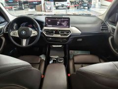 BMW iX3 Leading Edition - ფოტო 6