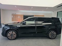 Denza BYD Denza N8L Flagship - ფოტო 4