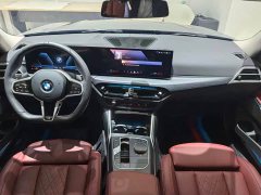 BMW 3 Series 325Li M Sport Package - ფოტო 6