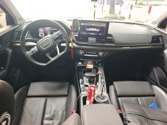 Audi Q5L 45T Luxury Dynamic - ფოტო 10