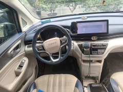SAIC MG iMAX8 400TGI Prestige - ფოტო 11
