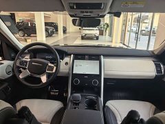 Land Rover Discovery 360PS Dynamic SE - ფოტო 8