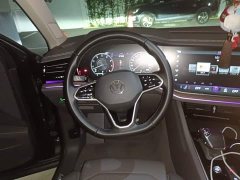 Volkswagen Touareg 3.0TSI Sharp Enjoyment Edition Jet Black Sport Package - ფოტო 11