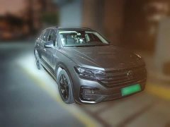 Volkswagen Touareg 3.0TSI Sharp Enjoyment Edition Jet Black Sport Package - ფოტო 3