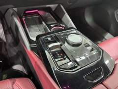 BMW 5 Series 525Li M Sport Package - ფოტო 15