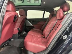 BMW 5 Series 525Li M Sport Package - ფოტო 16