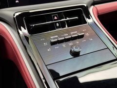 Porsche Panamera Executive Extended Wheelbase 2.9T - ფოტო 11