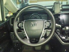 Honda Odyssey 2.0L Sharp Premium Edition - ფოტო 6