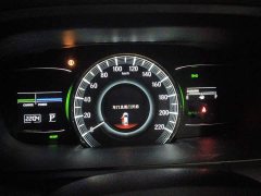Honda Odyssey 2.0L Sharp Premium Edition - ფოტო 7