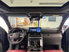 Toyota Land Cruiser (Imported) 2022 GR Sport Japan Version - ფოტო 20