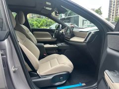 Volvo XC70 Plug-in Hybrid 2026 Two-Wheel Drive Long Range Core - ფოტო 18